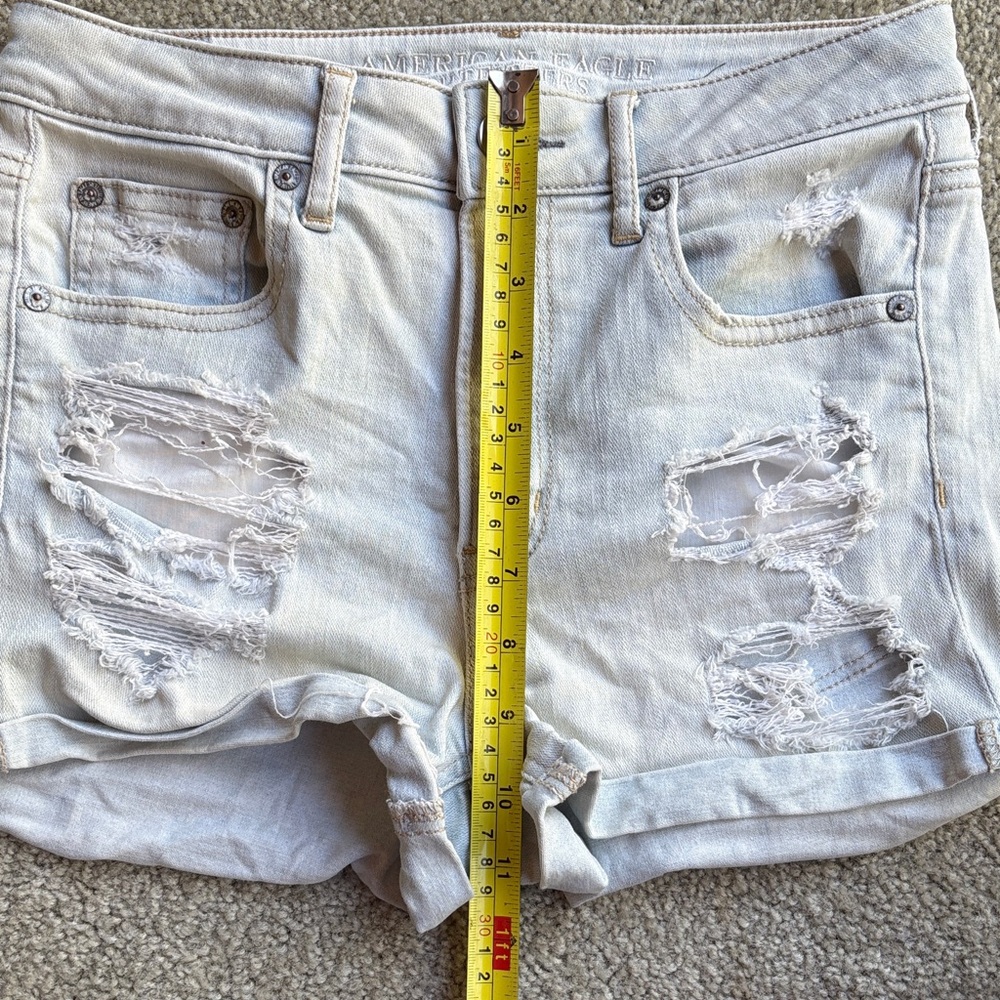 🪷American Eagle Outfitters Super Stretch Light Wash Blue Denim Shorts - Picture 4 of 9